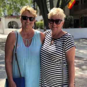 Meet your Posher, Vickie